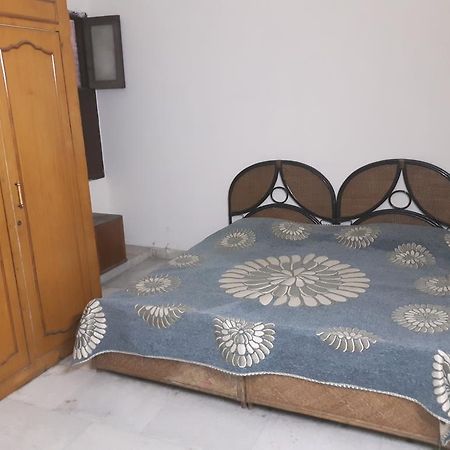 Heritage Inn Ghaziabad Esterno foto