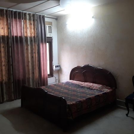 Heritage Inn Ghaziabad Esterno foto